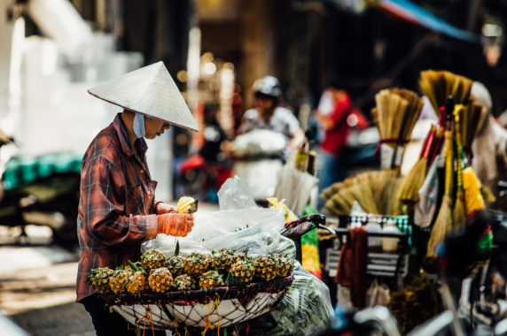 vietnam_pineappleman_shutterstock_414720283
